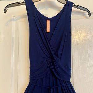 Cozy, flattering navy midi dress